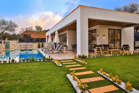 Villa Almond 