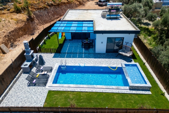 Villa Saka
