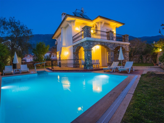 Villa Makri