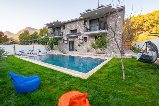 Villa İnlice Taş Ev