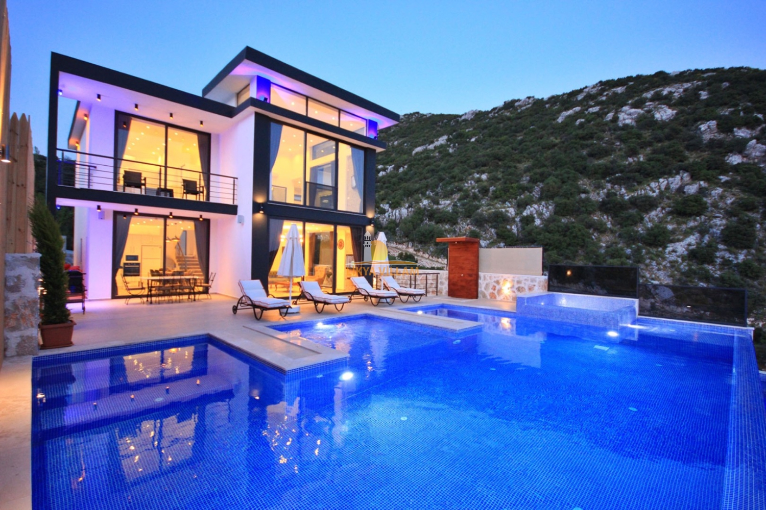 Kalkan Korunaklı Havuzlu Villa Falez - Likya Villam