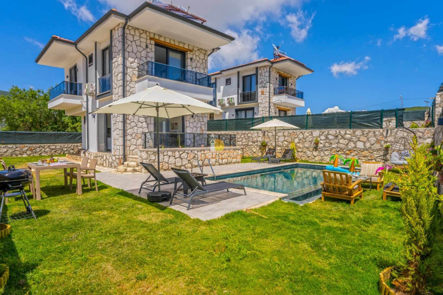 Villa Erdem Uno - Çukurbağ'da 4 kişilik Tatil Villası | Likyavillam